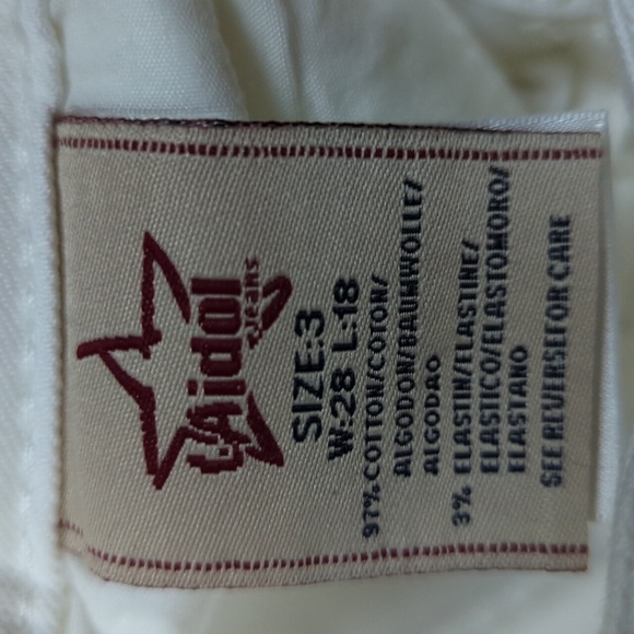 Jeans - Picture 4 of 5